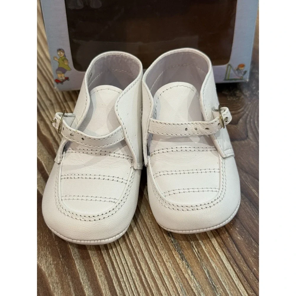 KARELA White Leather Baby Shoes Size 3